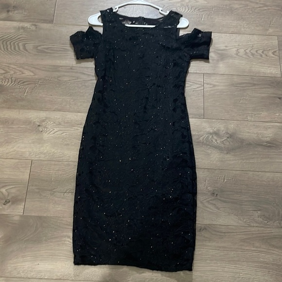 Enfocus Studio Dresses & Skirts - En Focus Studio Women's Black Lace Textured dress size 4